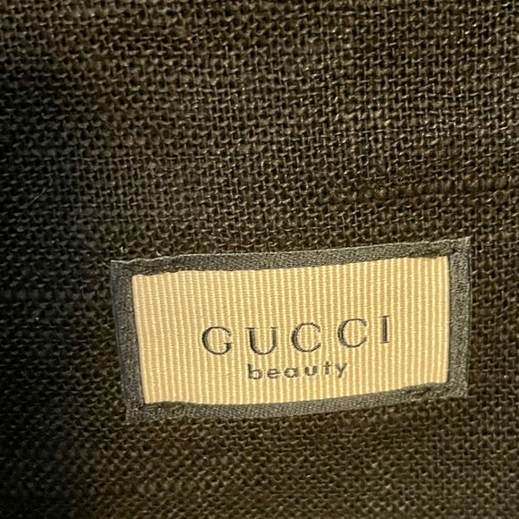 Gucci - Picture 7 of 12